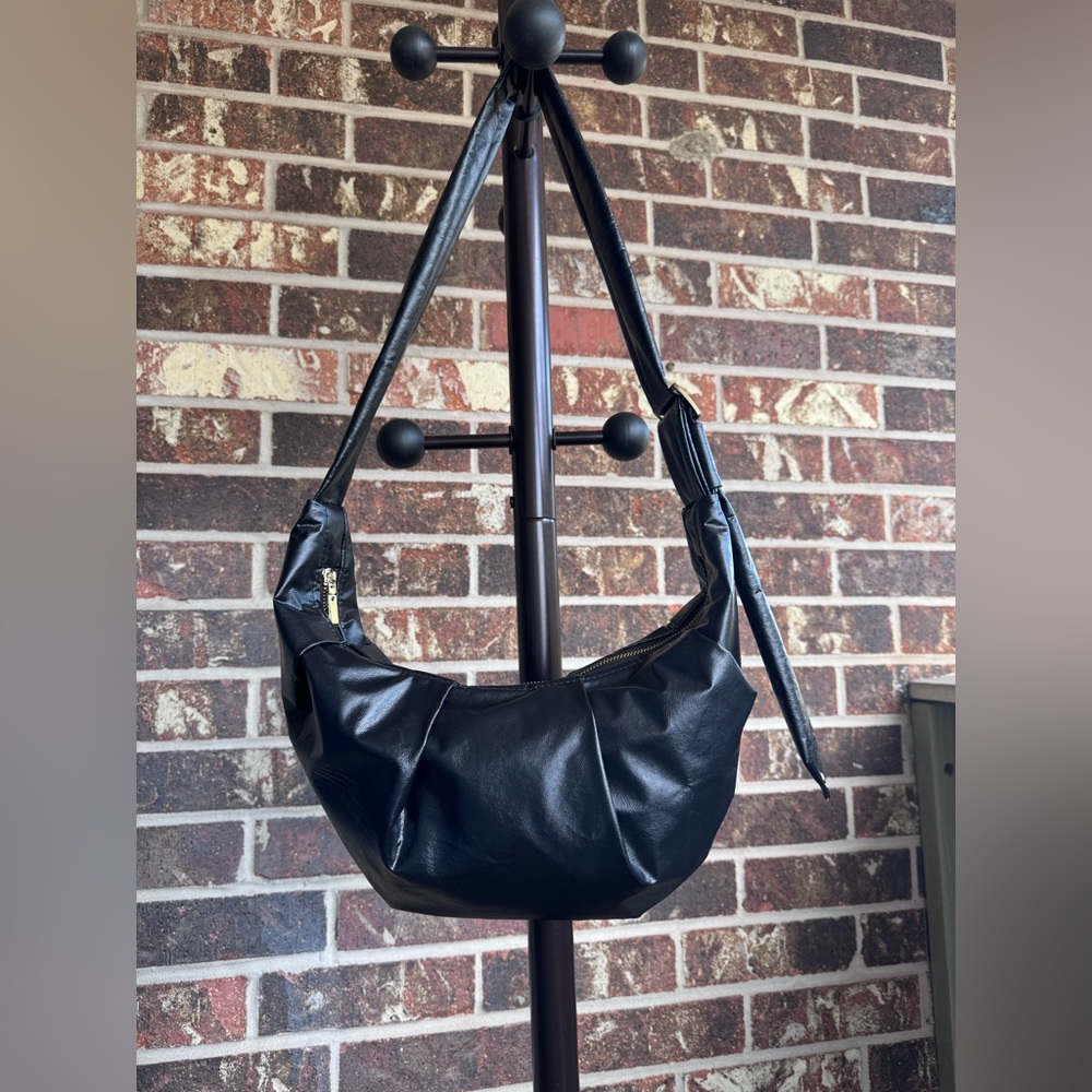 Handmade Vegan Leather Pleated Croissant/Crescent/Dumpling/Banana Bags Crossbody